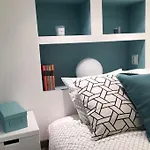 Cityscape Budget Apartments Breadfield